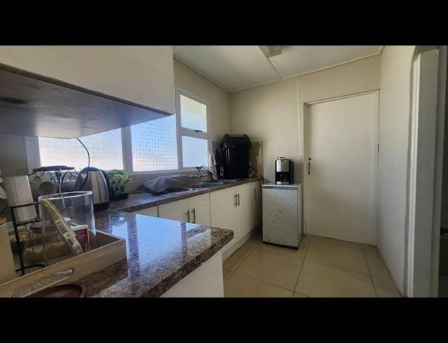 BUSINESS PROPERTY TO RENT IN LA LUCIA